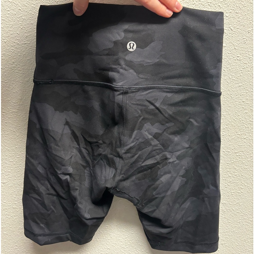 Size 0-2 6in Lululemon Biker Shorts